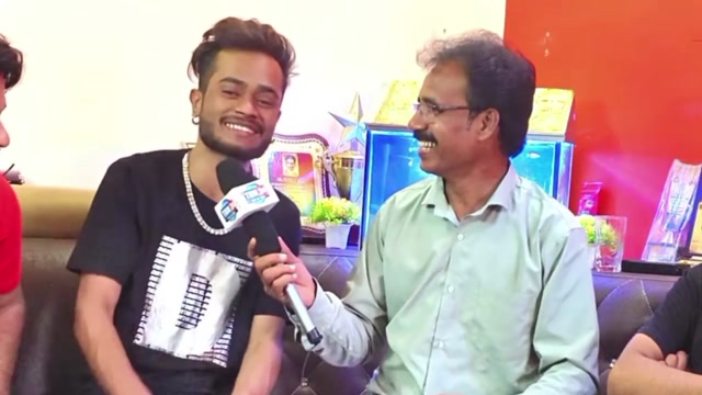 Aaj Danish Bhai Zinda Rehte Na meme template variant 1