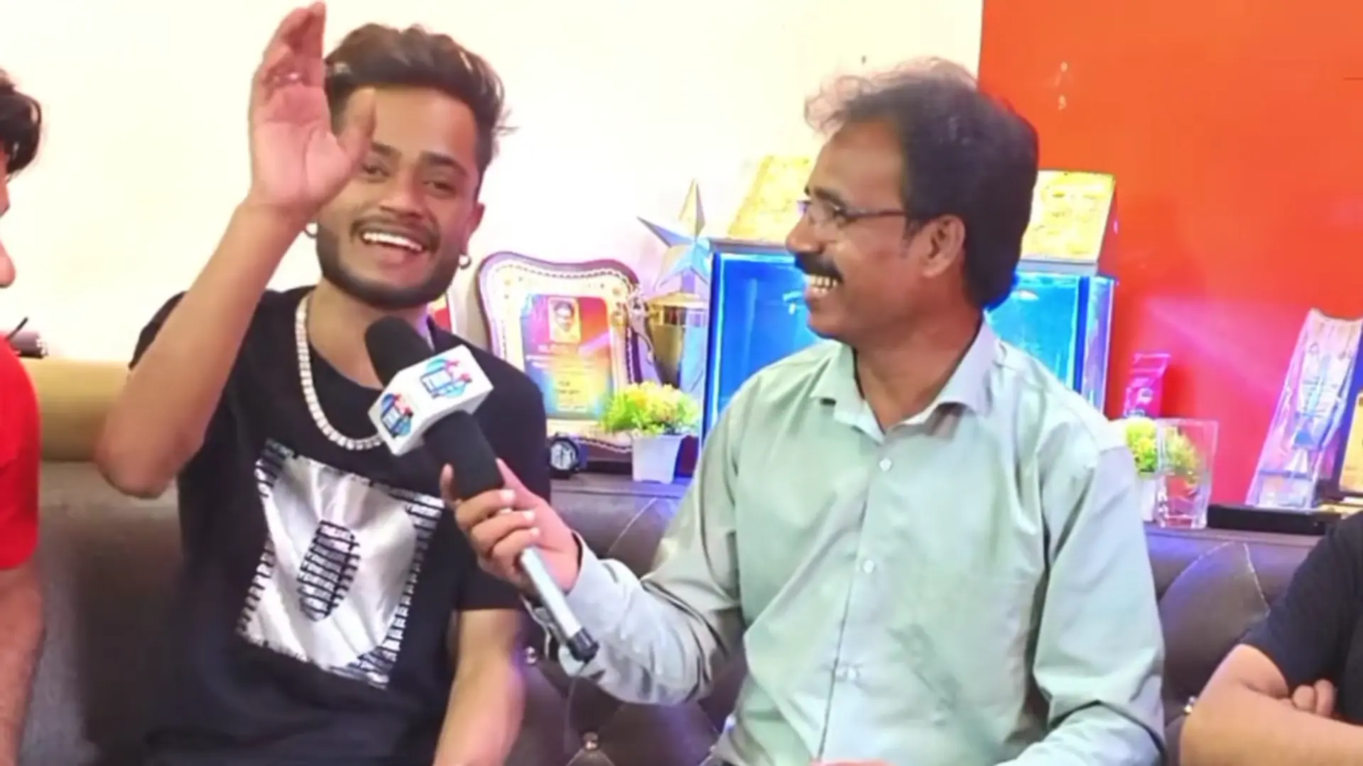 Aaj Danish Bhai Zinda Rehte Na meme template blank