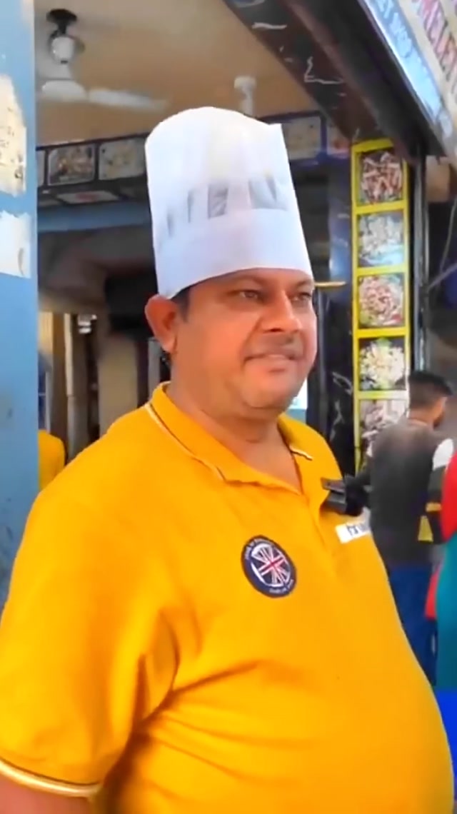 Aaj Tehelka Omlette Banaunga meme template variant 2