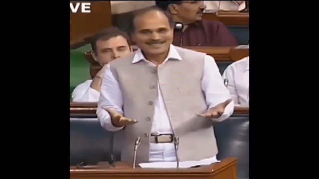 Aap Log Mujhe Galat Samajh Rahe Hai meme template variant 2