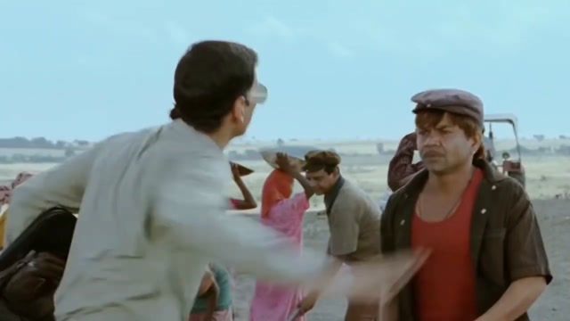 Akshay Slapping Rajpal meme template variant 2