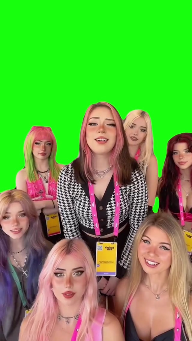 “Awe You’re Such a Good Boy” Green Screen meme template blank