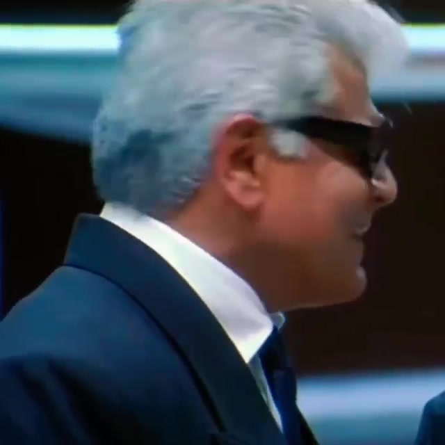 Baat Toh Sahi Hai meme template variant 2