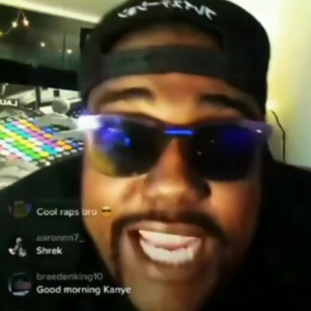 Kanye West Rapping the Comments meme template blank