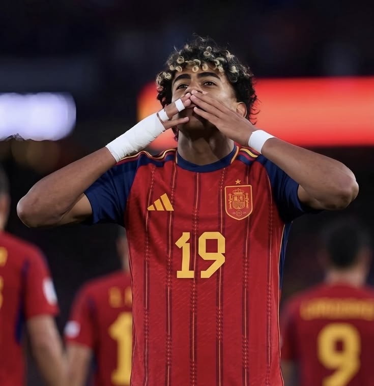 Lamine Yamal Blowing Kisses Celebration meme template blank - image format
