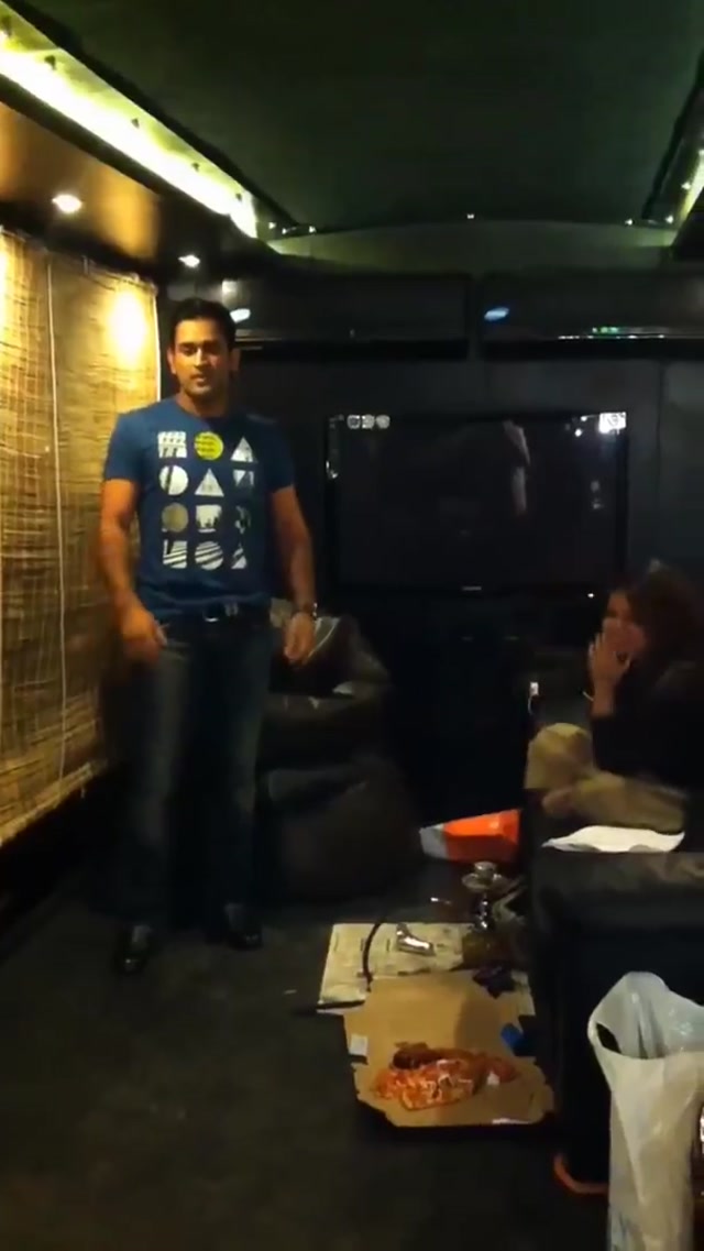 MS Dhoni Dancing meme template variant 2