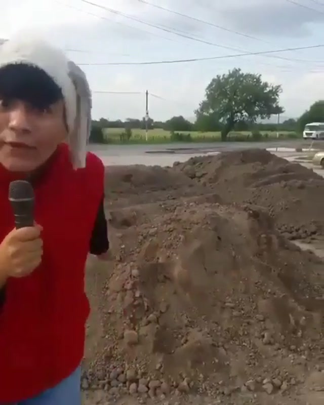 News Reporter Falls Off Dirt Mound meme template blank
