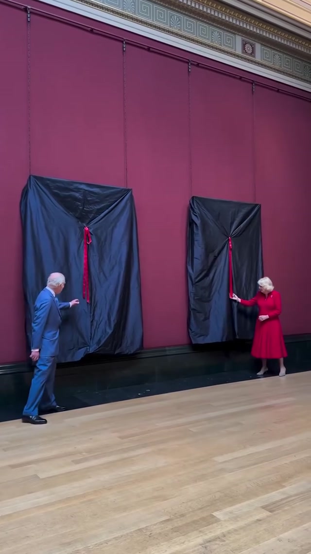 Royal Portraits meme template blank