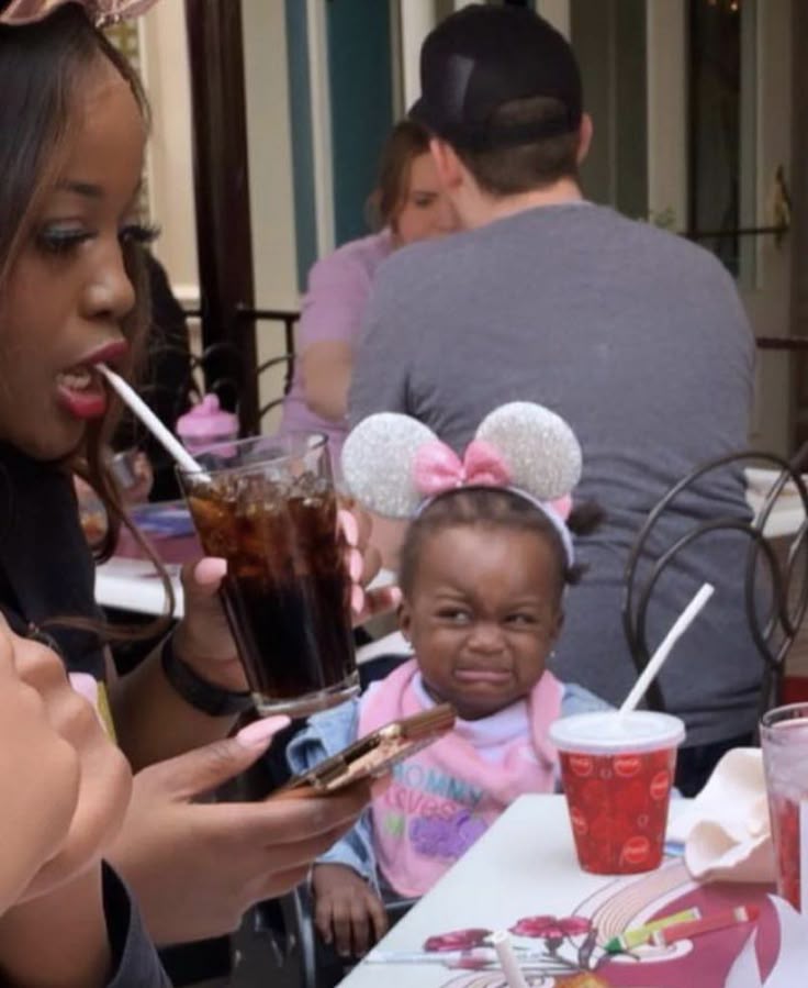 Toddler Side-Eye Grimace meme template blank